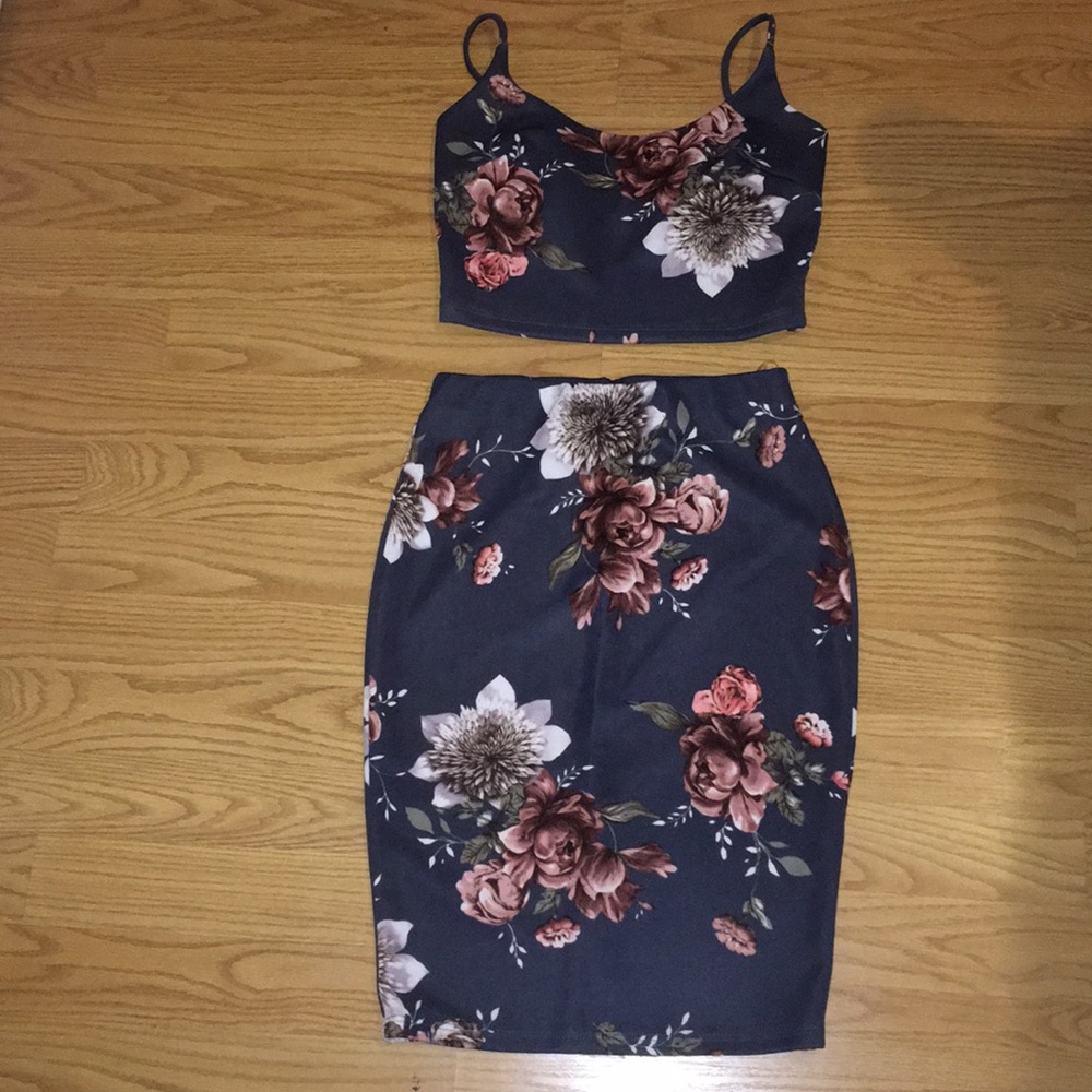 Two piece set